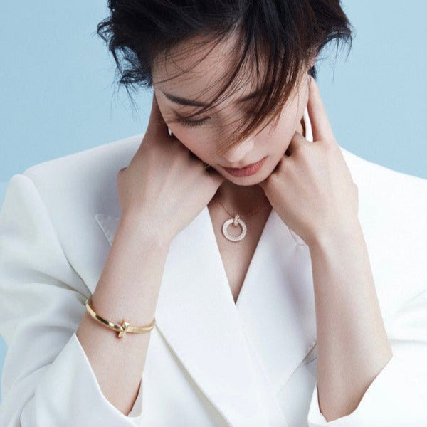 Collana media con pavé di diamanti T1