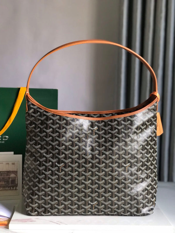 HOBO BOHEME 42CM BLACK AND TAN CANVAS