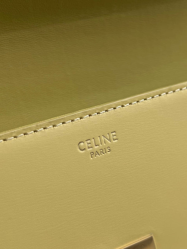 CLASSIC TRIOMPHE 20 YELLOW CALFSKIN