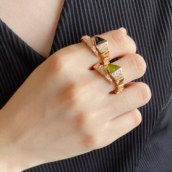 ANELLO SERPENTI ORO DIAMANTI ONICE