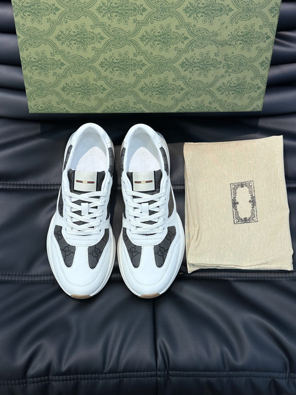 SCARPE DA SNEAKER GG RETRO RHYTON NERE BIANCHE