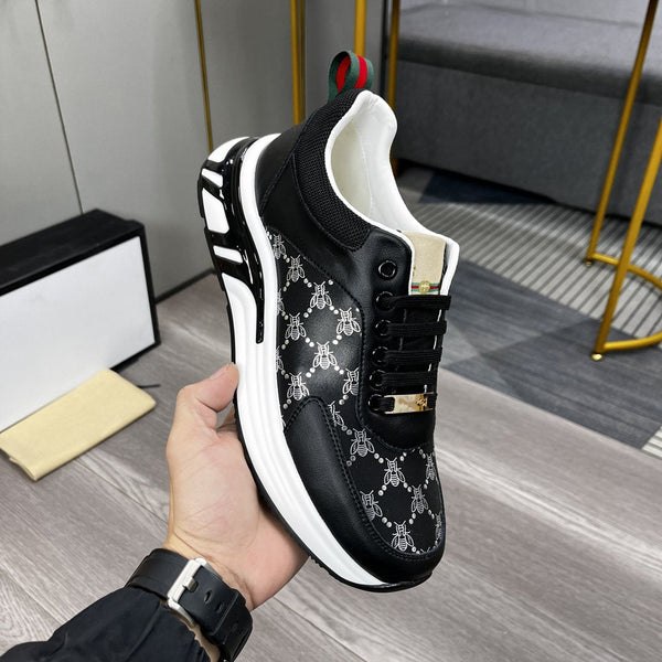 PELLE DI MUCCA NERA GG CON TEXTURE APE ORO