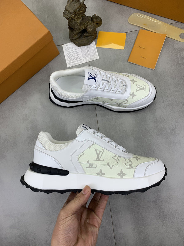 LV MONOGRAM SNEAKER WHITE BEIGE