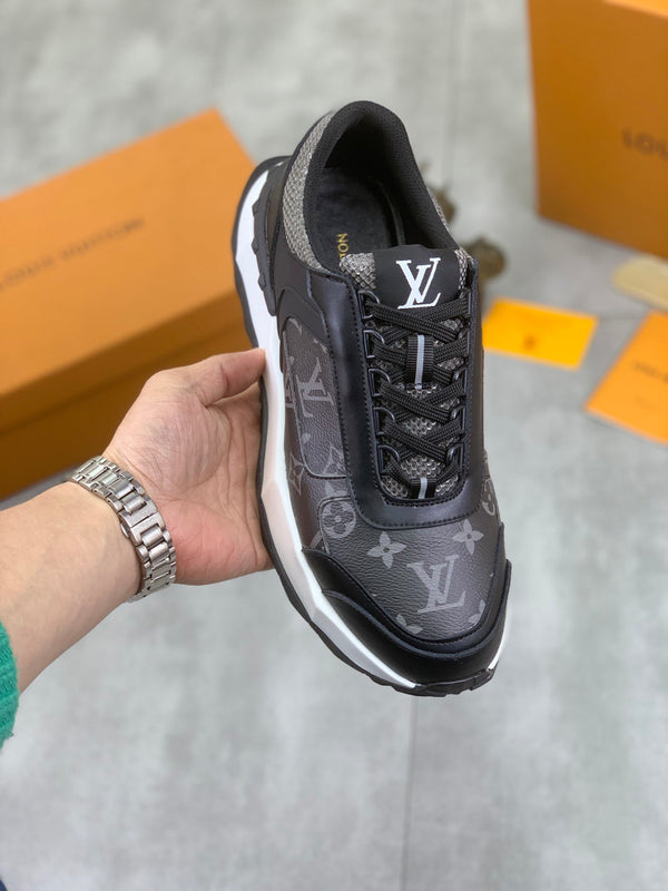 LV MONOGRAM SNEAKER BLACK