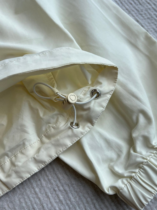 Moncle 25SS Clisson Lace Hollow Hooded Windbreaker Jacket Cream Polyester 242763