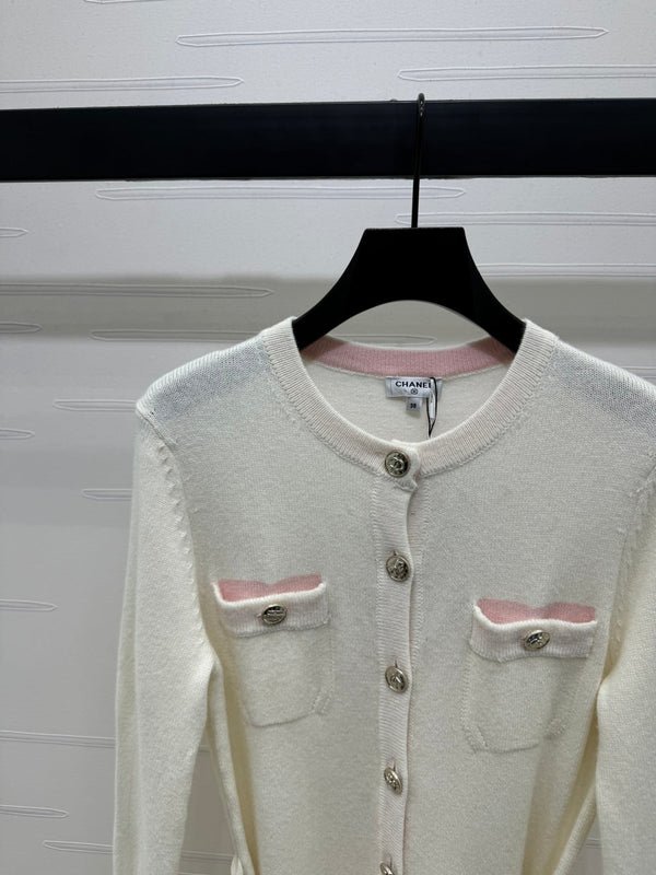 CHANEL DOUBLE-POCKET KNIT LONG SLEEVE CARDIGAN STYLE 289