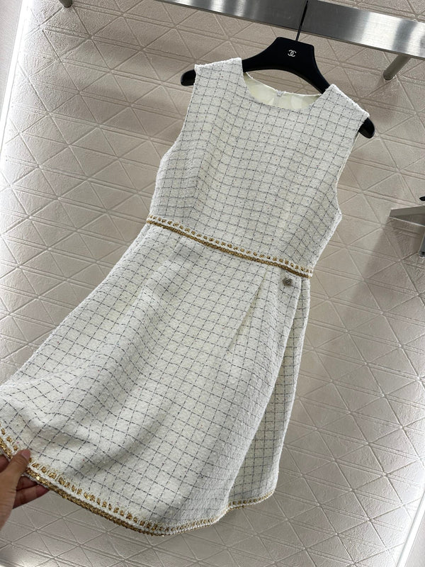 CHANEL BRAIDED HEM VEST SKIRT STYLE 287