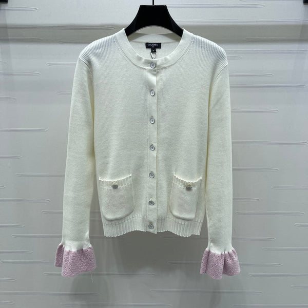 CHANEL WOOL LONG SLEEVE CARDIGAN STYLE 283