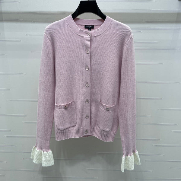 CHANEL WOOL LONG SLEEVE CARDIGAN STYLE 282