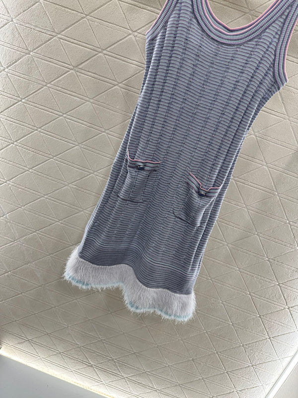 CHANEL KNIT CASHMERE VEST DRESS STYLE 280