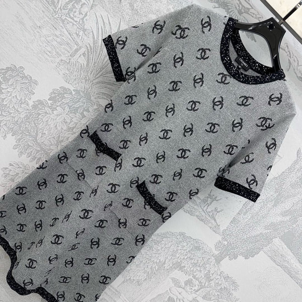 CHANEL KNIT SEQUIN SHORT SLEEVE DRESS STYLE 275