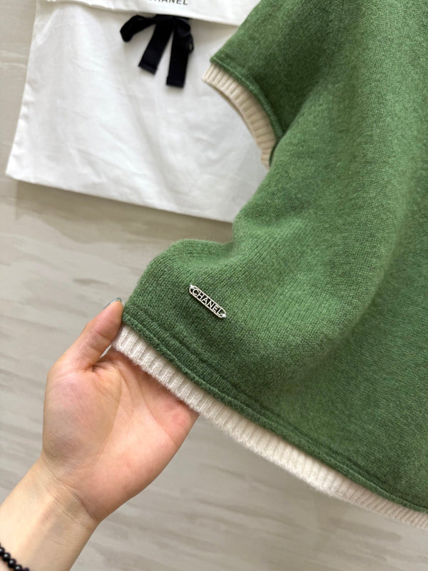 CHANEL SHORT SLEEVE TOP STYLE 264