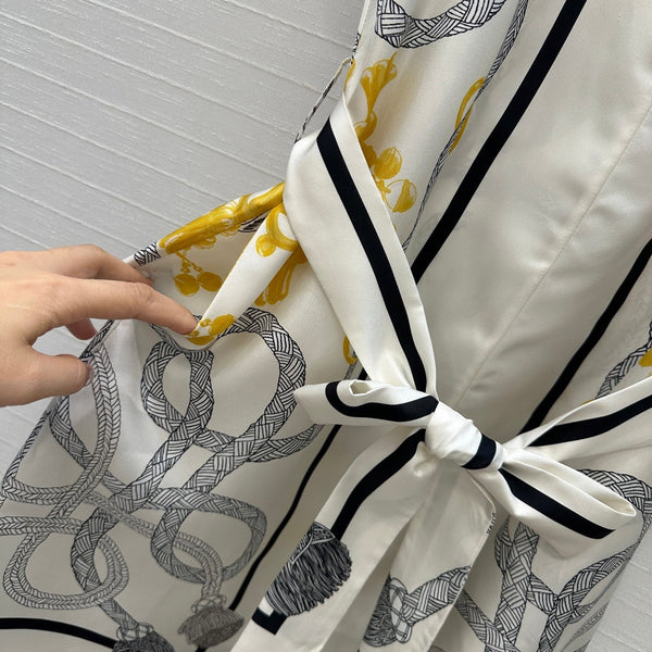 HM 25S Palefroi Remix Sleeveless Dress Graphic Print in White Silk