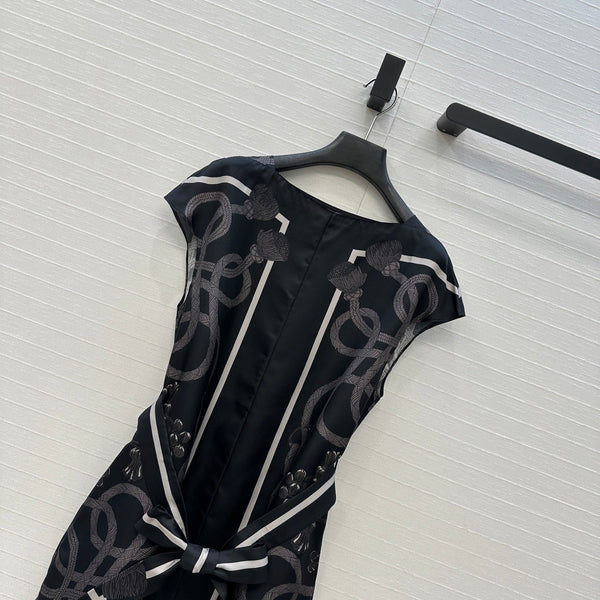 HM 25S Palefroi Remix Sleeveless Dress Graphic Print in Black Silk