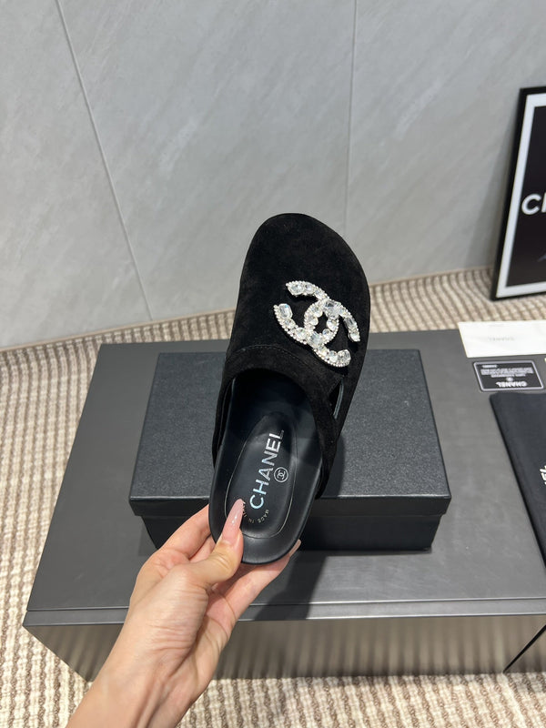 Mocassini Birkenstock CC 25S con suola spessa in velluto nero 442540