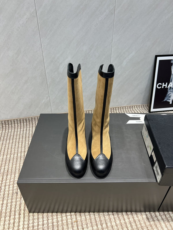 CC 25S Round Toe Mid-Heel Zippered High Boots in Brown Black Cowhide 442488