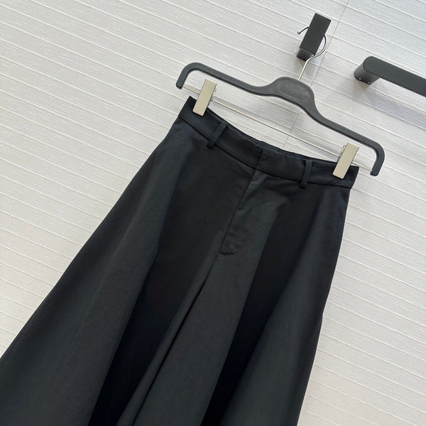 BV Skirt in Black Cotton