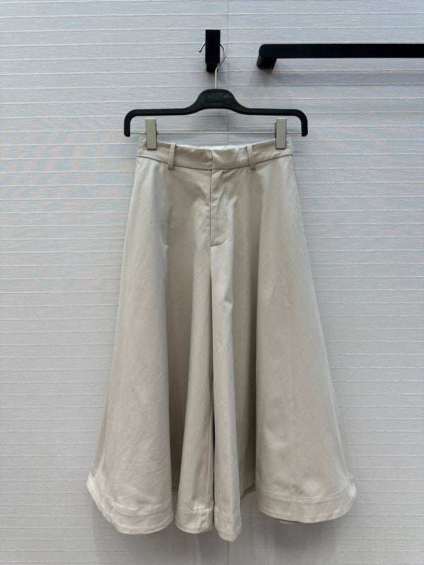 BV Skirt in Ivory White Cotton