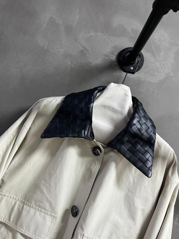 BV 25S Jacket Sheepskin Neck in White High-Weave Fabric