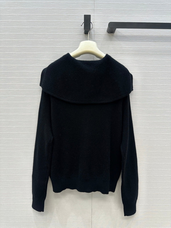 BV V-Neck Cardigan in Black Cashmere
