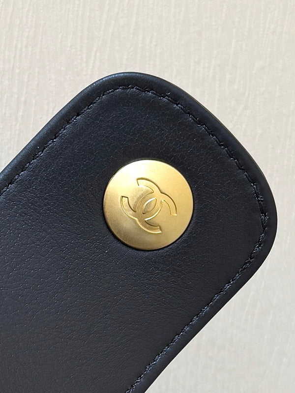 CC 25A Hobo Bag 36cm in Black Calfskin