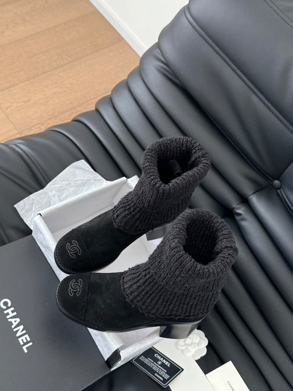 CC 25K Sock Boots Black Suede 458775