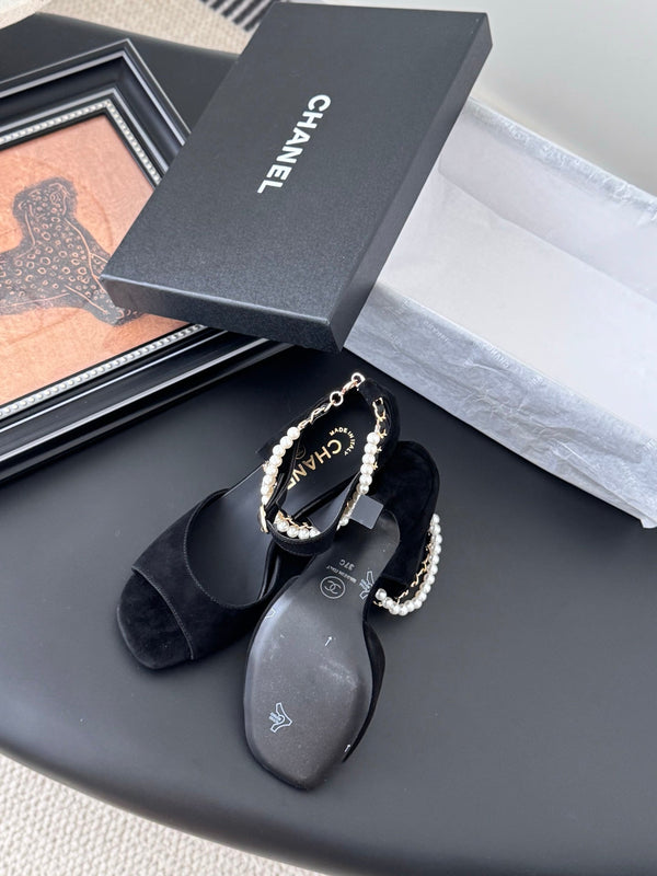 CC 25B Mary Janes 85mm High Heel Pearl Strap Black Suede