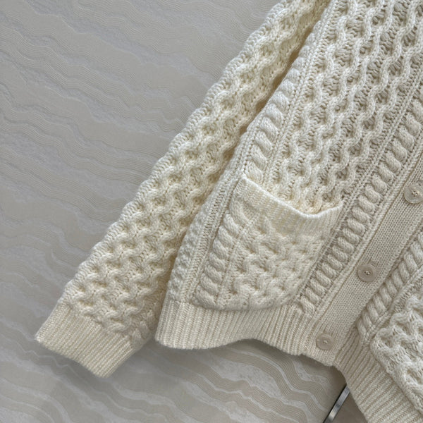 CE Round Neck Cardigan White Cashmere