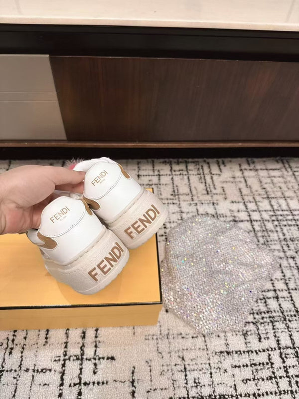 Fendi 25ss Thick-Sole Match Sneakers White Cowhide 470468