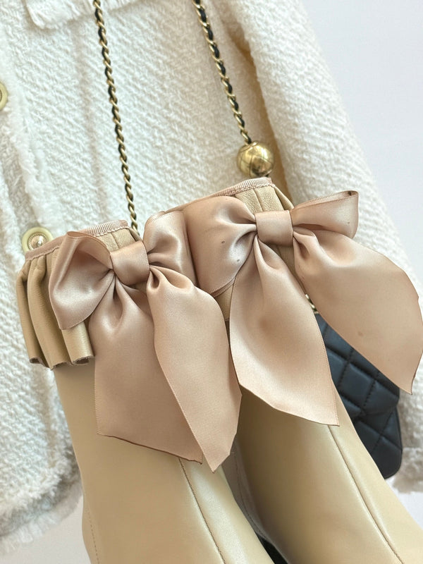 CC 25A Pleated-Collar Bow-Tie Stretch Ankle Boots Beige Lambskin 473354