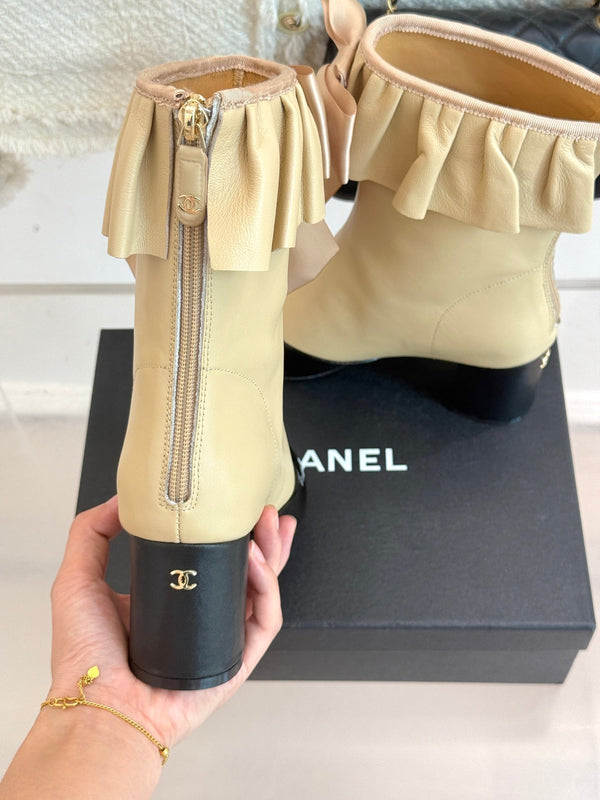 CC 25A Pleated-Collar Bow-Tie Stretch Ankle Boots Beige Lambskin 473354