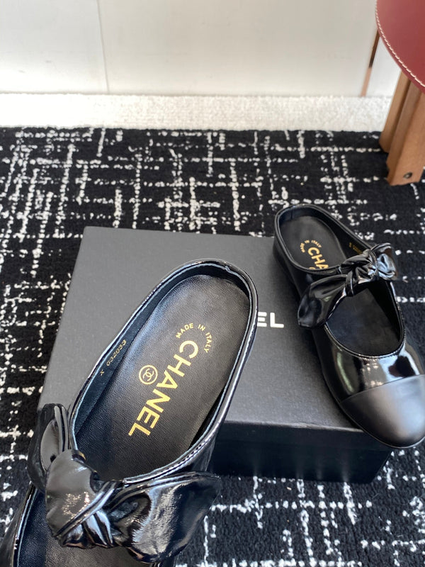 CC 25SS Mary Jane Slippers Black Glossy Sheepskin 473431