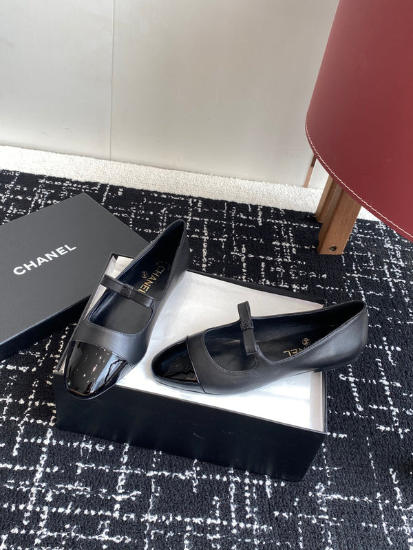 CC 25SS Mary Jane Ballerinas Black Lambskin 473421