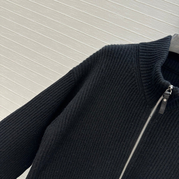 HM 25S Zipped Jacket H Leather Pockets in Black Cashmere 305011