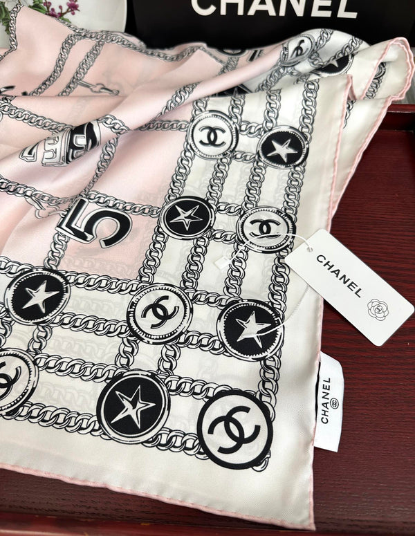 Sciarpa quadrata in seta rosa e bianca CC 90 cm 828798