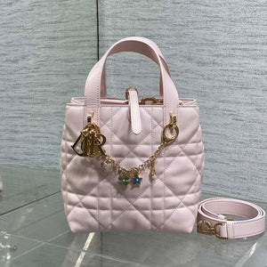 CD Toujours Vertical Small Built-In Lucky Charm Chain 18cm Pink Lambskin