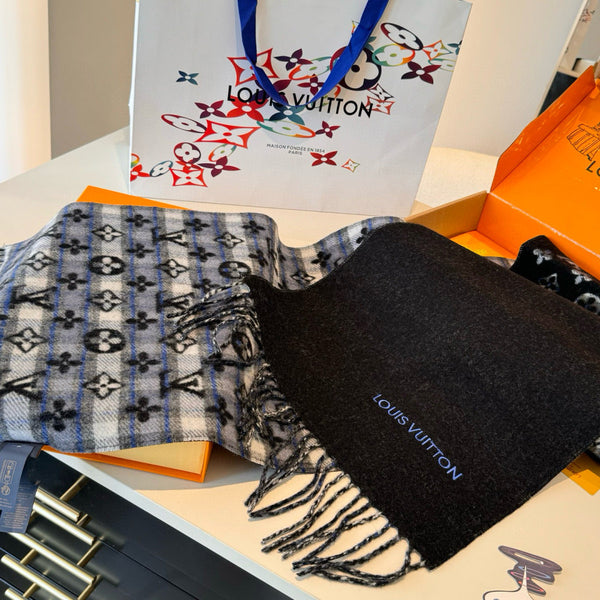 LV Double-Sided Plaid Scarf Black Wool Cashmere 839567