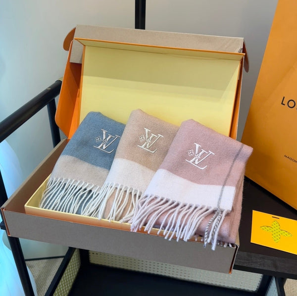 LV Scarf 180cm Pink Cashmere 839518