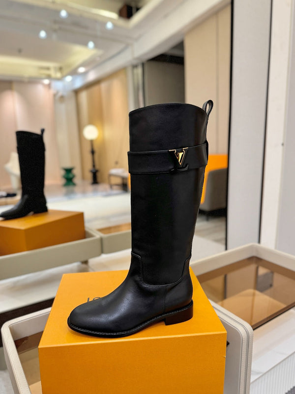 LV Donkey Metal Buckle-Decorated Knight Boots Black Cowhide 504713