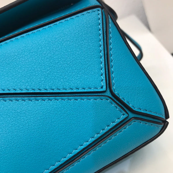 LOE MINI 18 PUZZLE BAG IN BLUE GREEN CALFSKIN