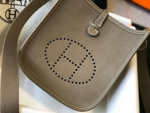 Mini Evelyne 18 cm Marrone Togo Ghw