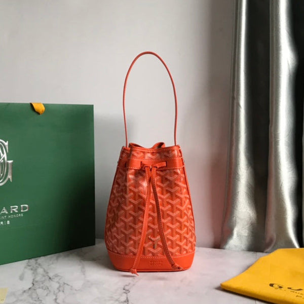 PETIT FLOT BUCKET BAG 22 IN ORANGE GOYARDINE CANVAS AND LAMBSKIN TRIM