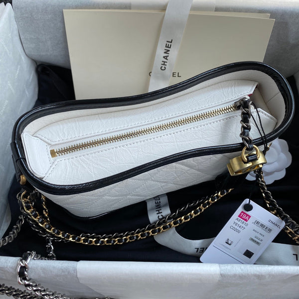 Chanel 25 Gabrielle Black White 20cm Calfskin 289506