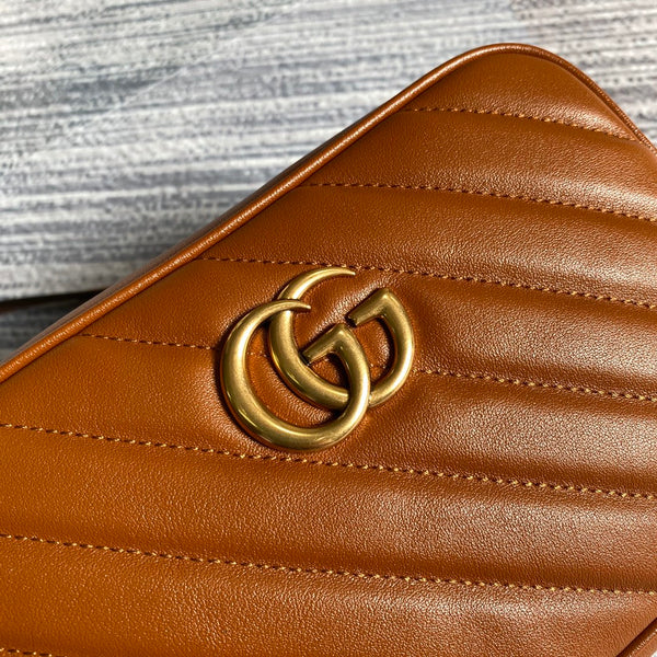 gg marmont mini 18cm zip top pelle di vitello marrone hardware dorato