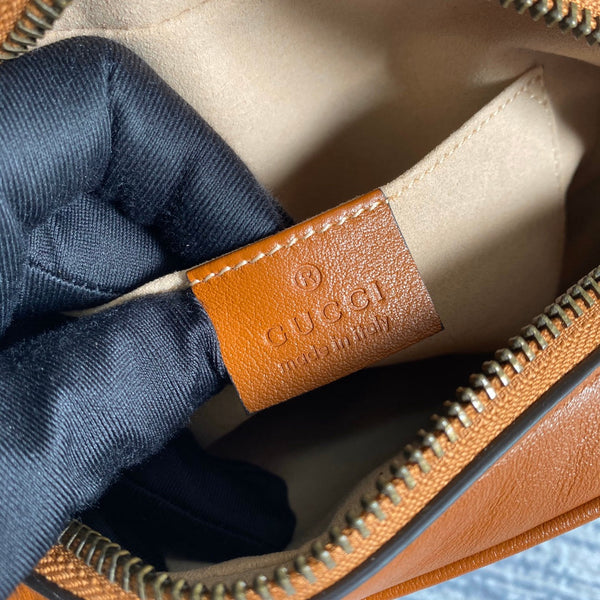 gg marmont mini 18cm zip top pelle di vitello marrone hardware dorato