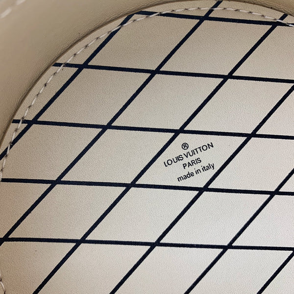 MINI CAPPELLIERA 13 IN TELA MONOGRAMMA MARRONE CON FERRAMENTA ORO