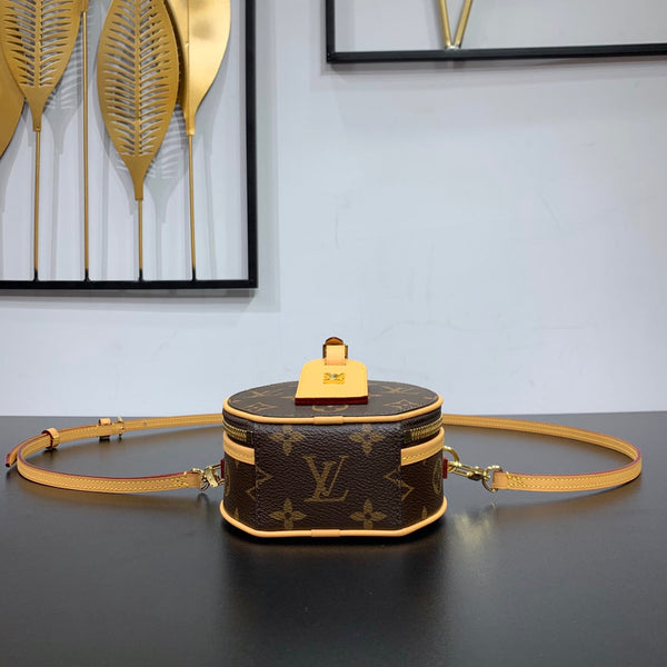 MINI CAPPELLIERA 13 IN TELA MONOGRAMMA MARRONE CON FERRAMENTA ORO