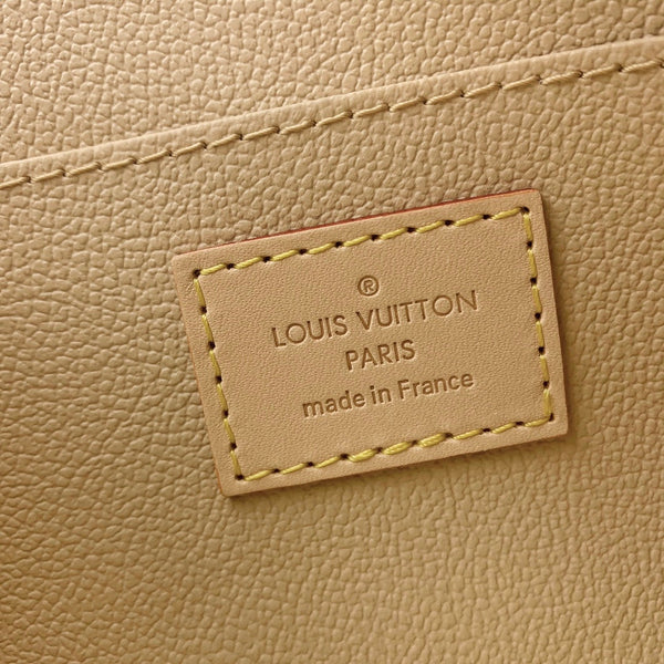 POCHETTE COSMÉTIQUE PM 19 IN BROWN MONOGRAM CANVAS