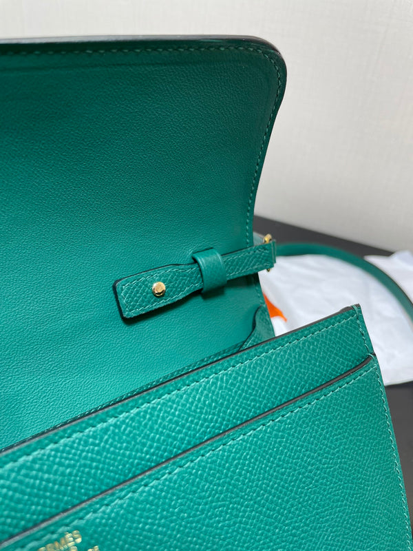 CONSTANCE TO GO 20.5 BLUE GREEN EPSOM GOLD HARDWARE