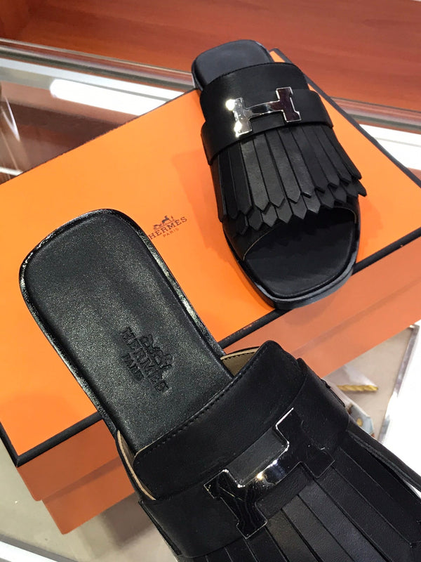 SANDALO ROYAL IN PELLE DI AGNELLO NERA